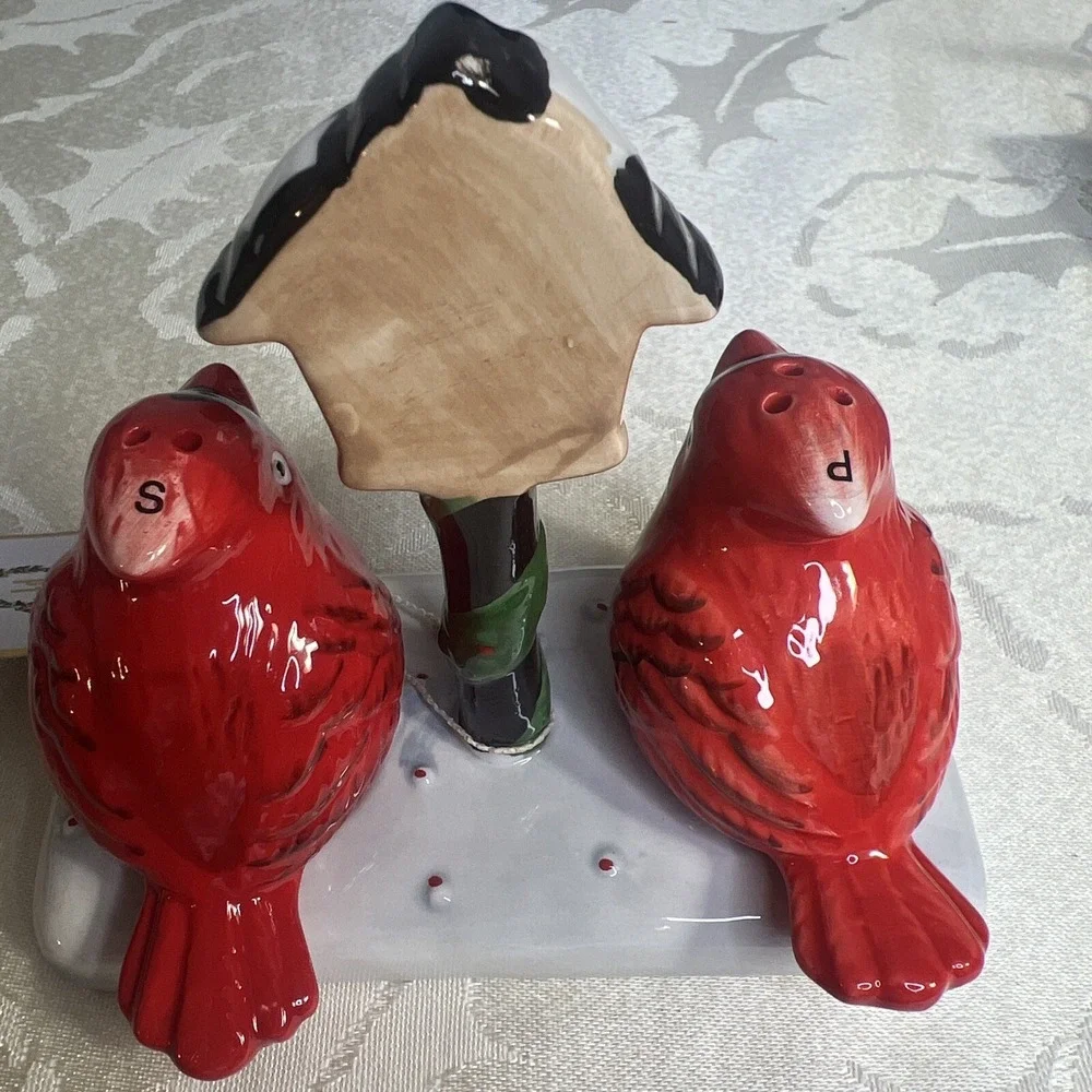 Pier 1 Ceramic Cardinal Salt & Pepper Shaker Set Christmas Winter Birdhouse